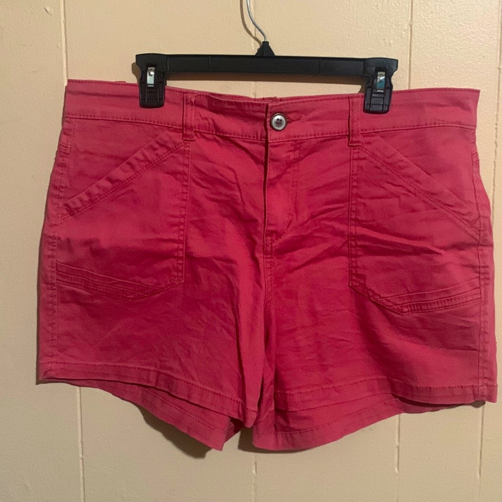 Supplies shorts